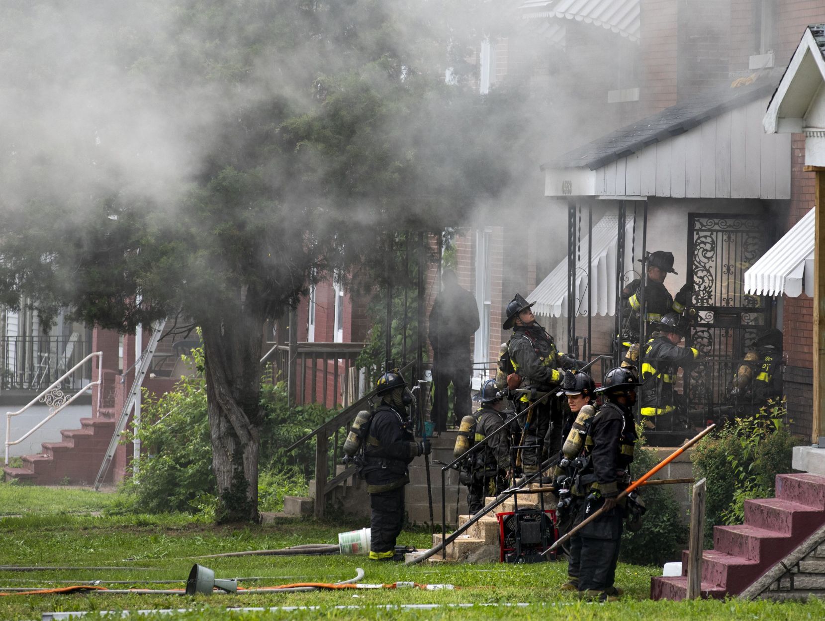 Firemen threatened with knife during rescue attempt
